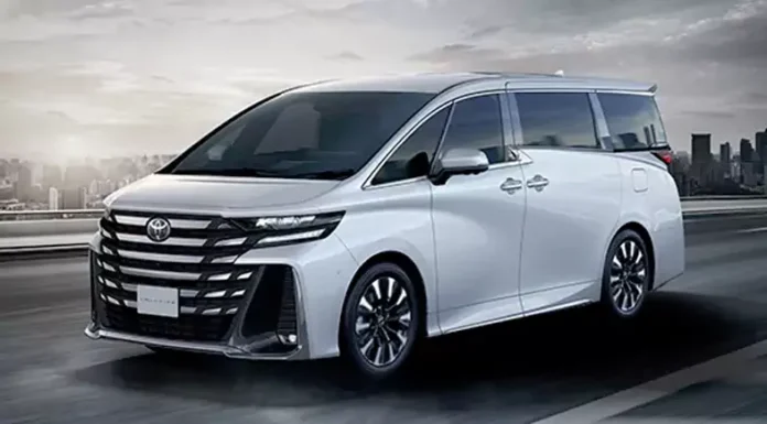 Toyota 's luxury MPV,
