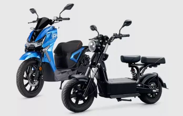 CollarEV launches Moon electric scooter for logistics sector with 135 km range, 150 kg payload, and smart fleet features. Price expected under ₹80,000.