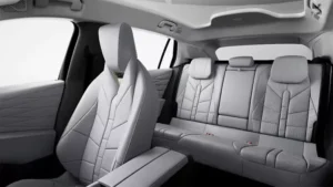 DS N°7 World Premiere: Electric SUV with 740 KM Range Revealed -Passengers in the second row certainly don't suffer from a lack of space. 